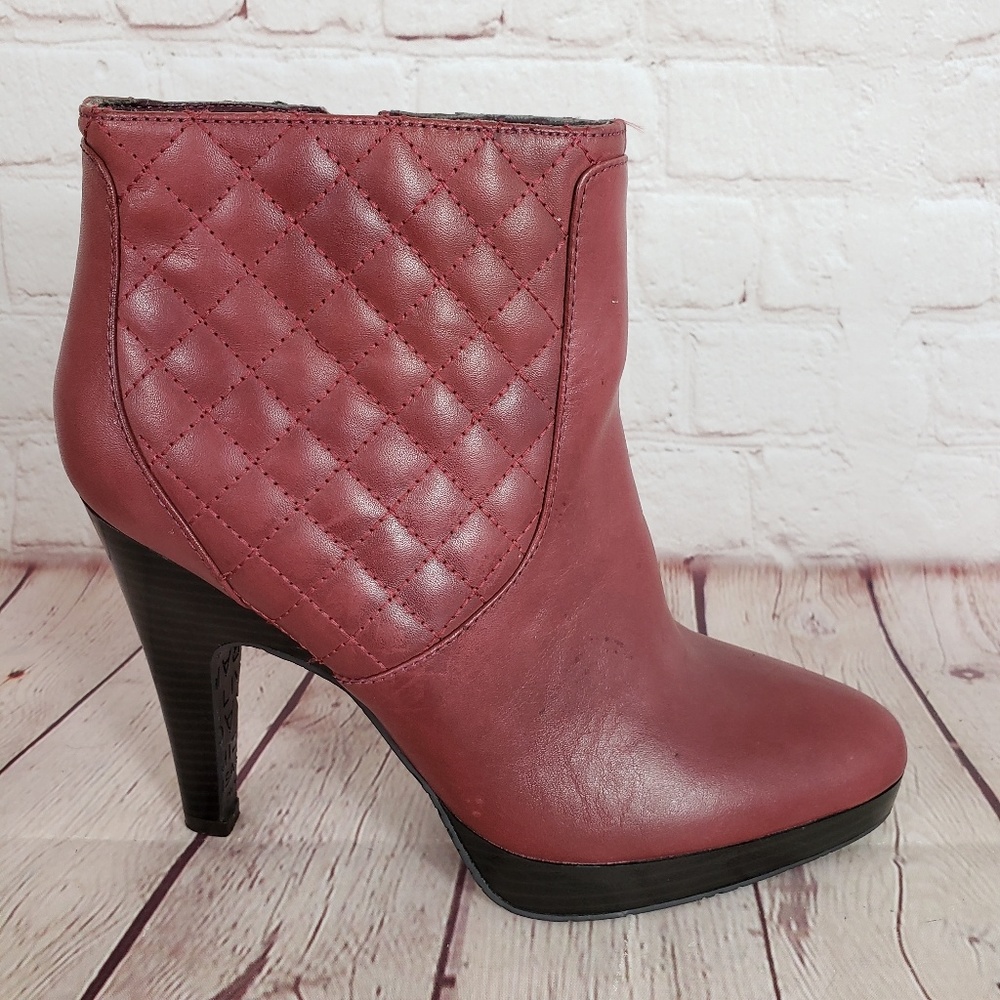 Isaac Mizrahi Burgundy Red Wine Boots